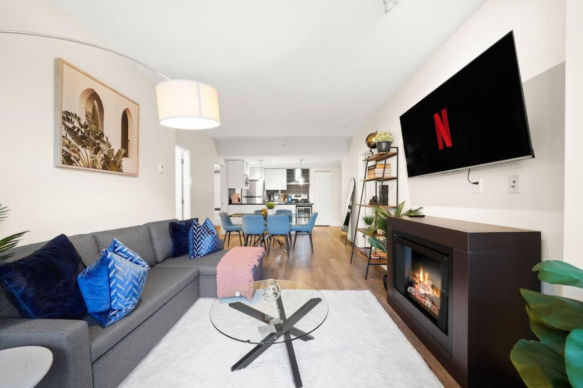 Dazzling Condo By Stadium Downtown With Free Parking فانكوفر المظهر الخارجي الصورة